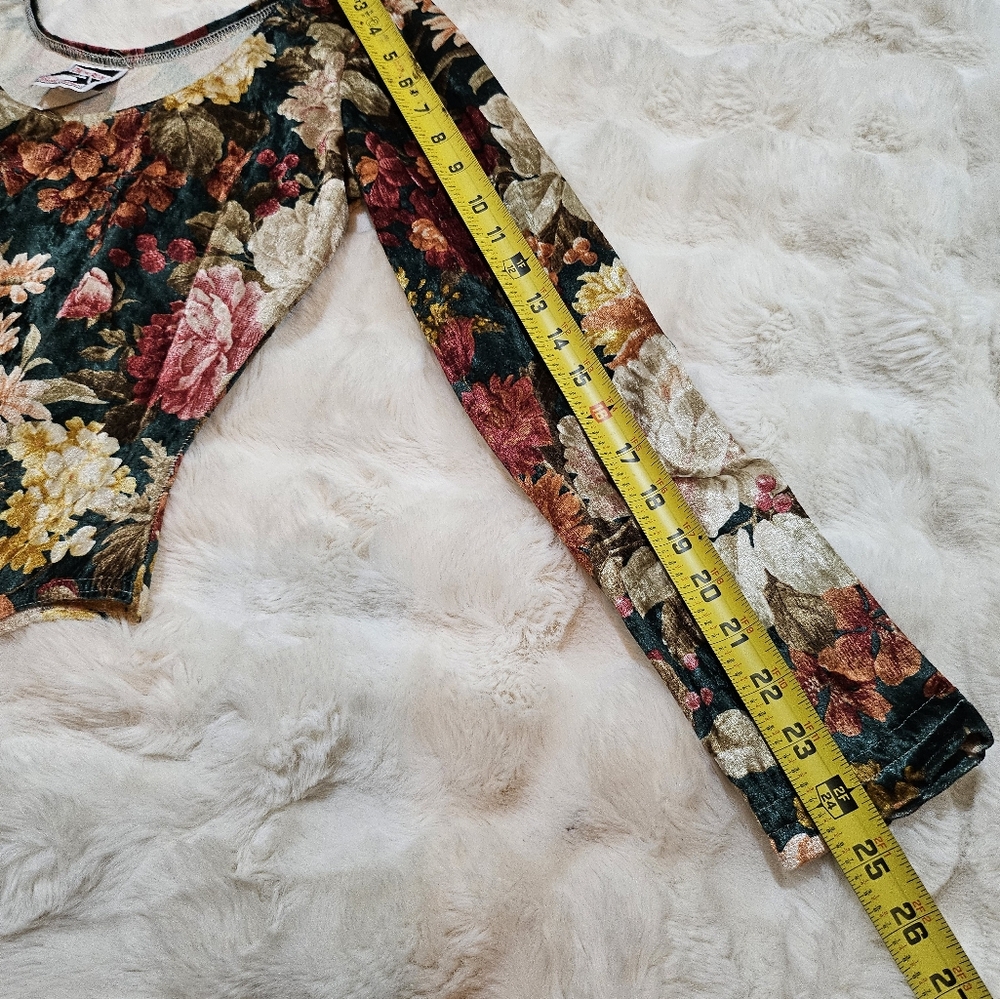 Vintage On The Run Floral Bodysuit - Picture 4 of 6